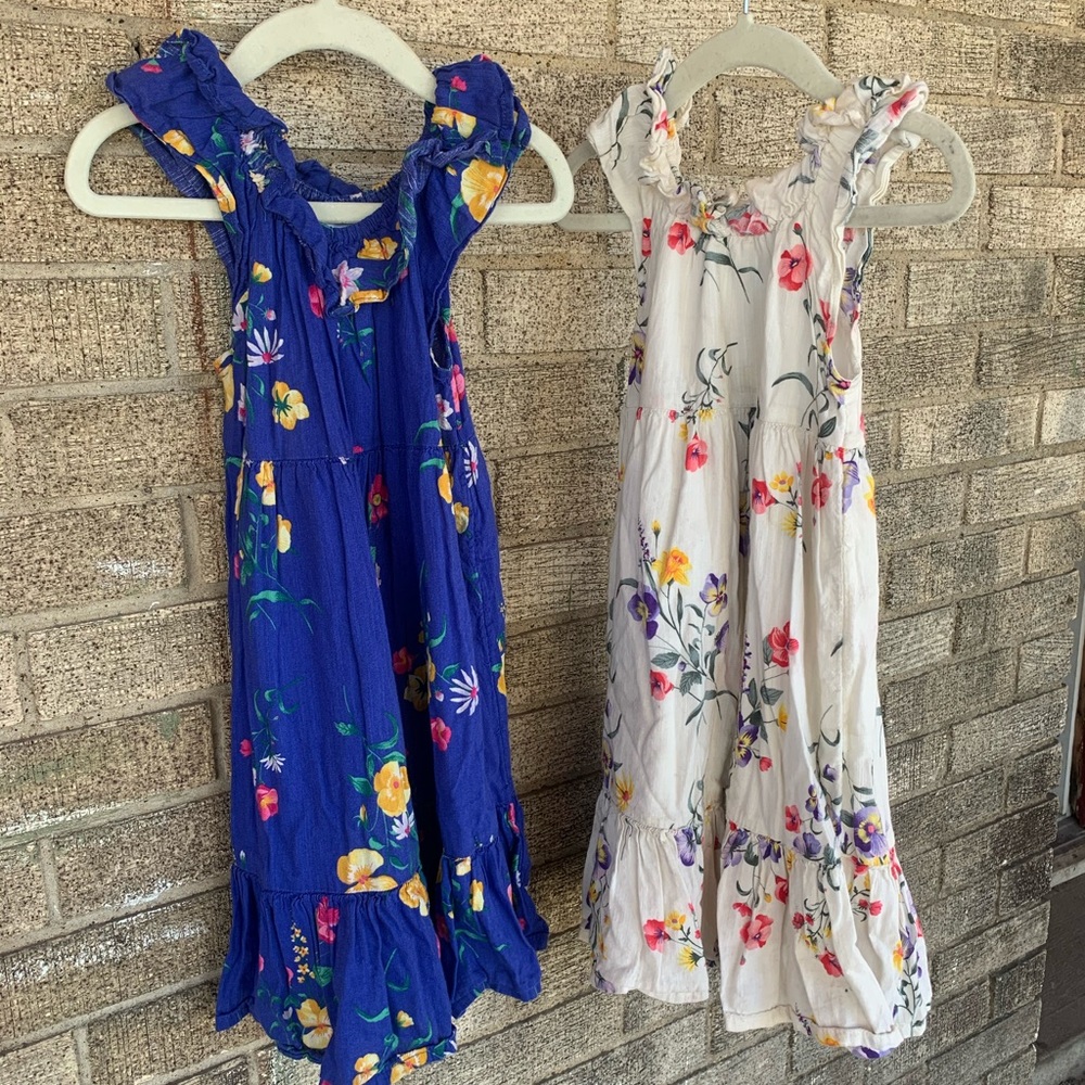 Old navy dresses size 3T